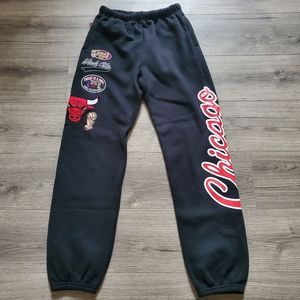 Mitchell & Ness Chicago Bulls Champ City Fleece Joggers Mens Small
